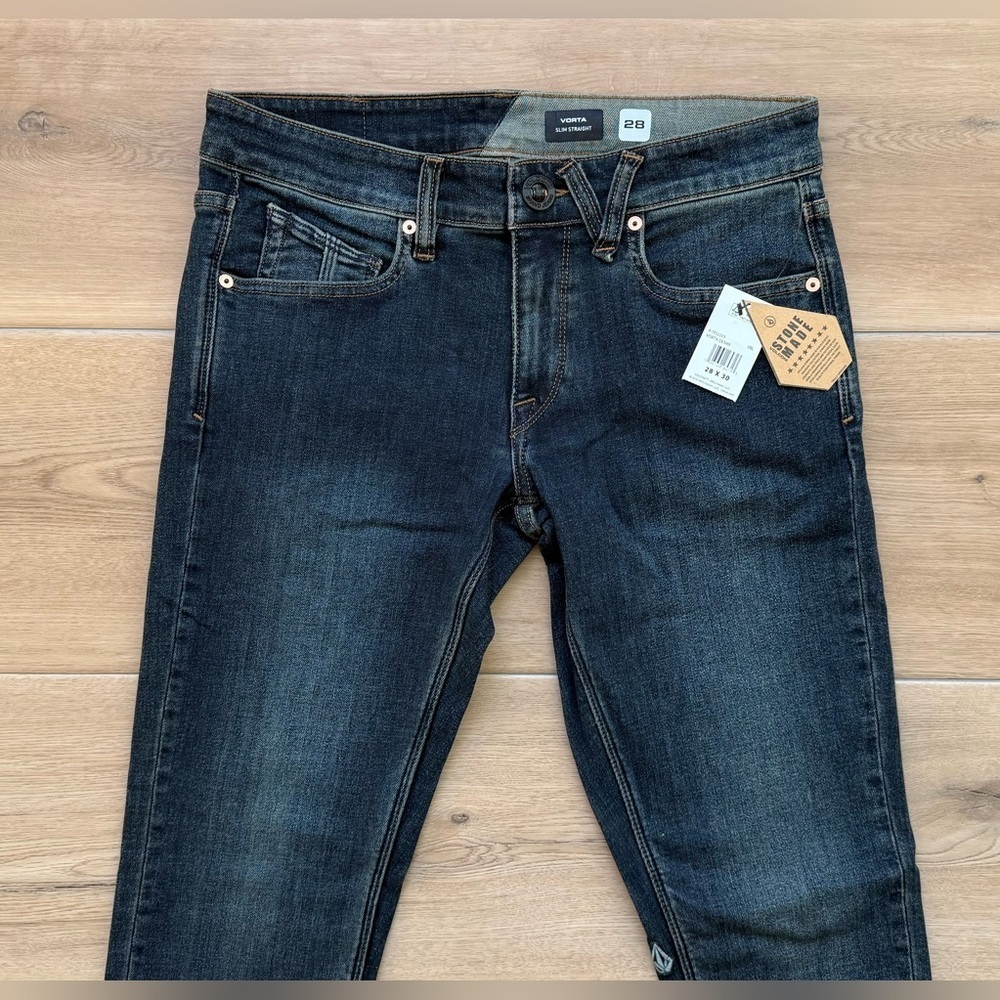 NWT Volcom Vorta Slim Straight Jeans Size 28W x 30L
